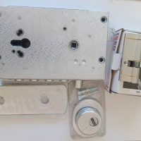 ΣΕΤ ΚΛΕΙΔΑΡΙΑΣ ΘΩΡΑΚΙΣΜΕΝΗΣ ΠΟΡΤΑΣ ΝΕΟΥ ΤΥΠΟΥ ΜΕ ΑΦΑΛΟ ΜΕ ΠΡΟΦΙΛ SAEK