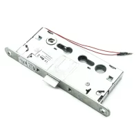 ΗΛΕΚΤΡΙΚΗ ΚΛΕΙΔΑΡΙΑ ISEO ΠΥΡΑΣΦΑΛΕΙΑΣ ΓΙΑ ΠΟΡΤΕΣ ΠΑΝΙΚΟΥ ΠΟΥ ΑΝΟΙΓΟΥΝ ΠΡΟΣ ΤΑ ΕΞΩ